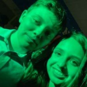 Meet your Posher, Nina